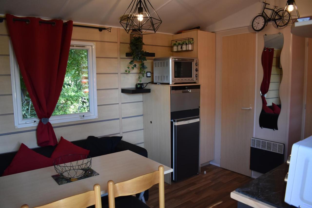 Mobil-Home Sur Terrain Bucolique Hyères Exterior foto
